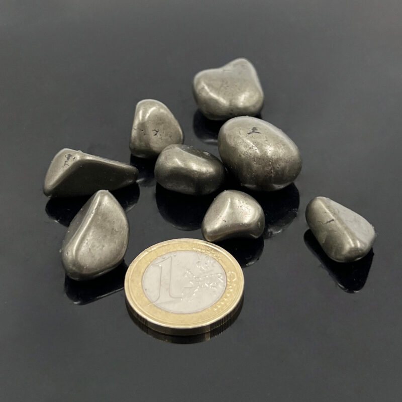 kristalai-kiseniniai-kristalai-piritas